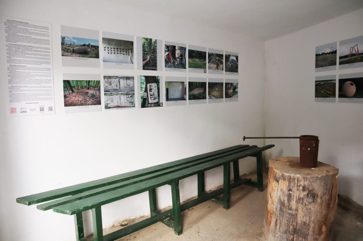 Галерия в автобусната спирка на село&nbsp;Габровци